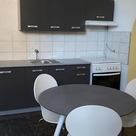 Zadarska * Pula